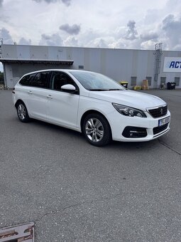 Peugeot 308 kombi 1.2 Pure Tech, 81 Kw, koupeno v ČR - 3