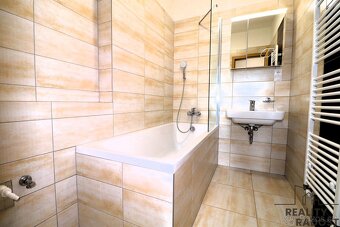 Pronájem novostavby  bytu 3+kk (79 m²) s velkým balkónem s k - 3