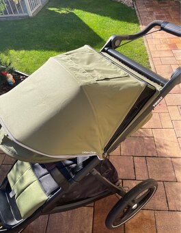 Thule Urban Glide 2 - 3