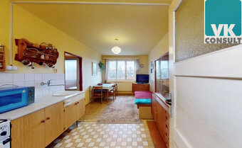 Prodej - rodinný dům se zahradou a 2 garážemi -... - 3