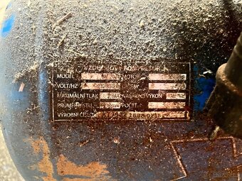 Olejová jímka s odsáváním – univerzální, s výpustným ventile - 3