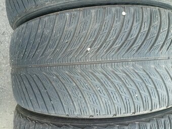 Prodám zimní pneu 245/40R19 98V Michelin Alpin 5 - 3