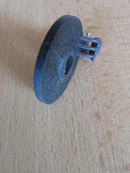 GUMOVÁ PODLOŽKA -  34 x 8 KRYTKA ŠROUBU d 14 mm - 3