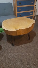 Konferenční stolek z dubového dřeva - 3
