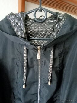 Jarní parka s ozdobným zipem vzadu vel. 44 - 3
