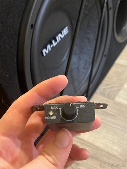 Subwoofer v ozvučnici Gladen M 12 BR - 3