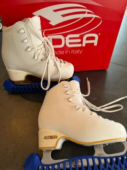 Krasobrusle Edea Wave - 3