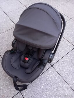 Vajíčko Römer Baby-Safe 5Z Midnight grey - 3