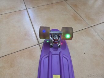 Prodám skateboard. - 3
