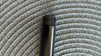 Prodám přední pevnou boost osu Rockshox Maxle Lite - 3