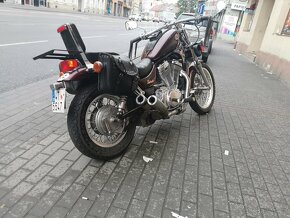 Suzuki VS700 Intruder - 3