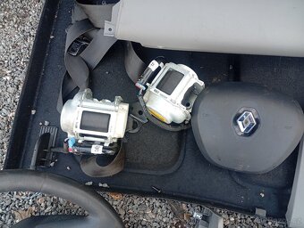 RENAULT TRAFIC 3 AIRBAGY SADA VČ. PYROPASŮ A JEDNOTKY OK - 3