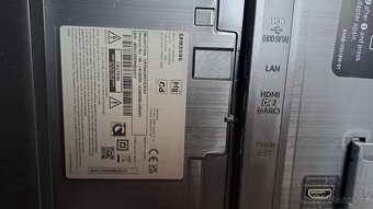 TV Samsung UE50AU8072 - 3