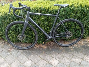 Gravel Author aura xr5 - 3