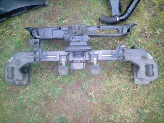 Peugeot 4007, Outlander, C-crosser díly - 3