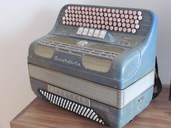 Accordiola harmonika-italska. - 3