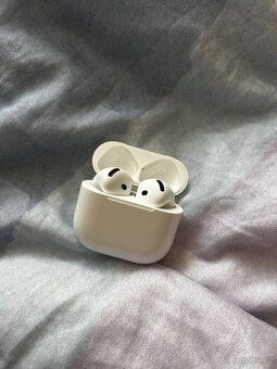 Airpods 4 - 3
