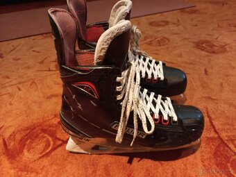 Hokejové brusle Bauer Vapor 1x, velikost 6,5 D, (spíše užší) - 3