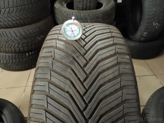 225/40 R19 MICHELIN (5mm) č.15898/g - 3