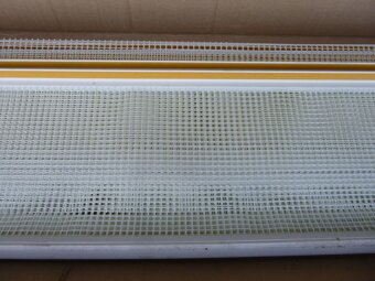 OKENNÍ APU LIŠTA S PERLINKOU, FASÁDNÍ ROHY - 3