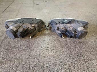 Přední světla Passat B6 . - 3