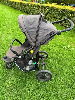 Dětský kočárek - 3