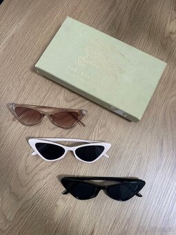 Set slunečních brýlí v dárkové krabičce - 3