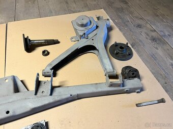 Zadní náprava BMW E10 2002 - 3