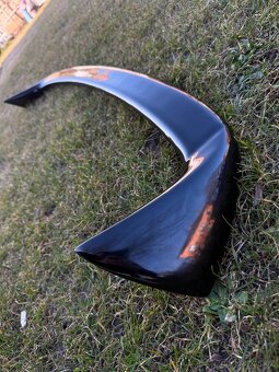 Křídlo BMW E87 - 3