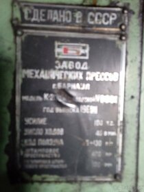 Lis výstředníkový Rus 100 - 3