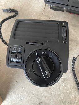 Výdechy topení bora / golf 4 - 3