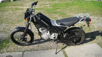 Tricker XG 250 Yamaha - 3