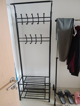 Věšák s botníkem - 3