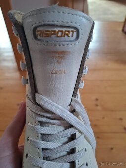Brusle na krasobruslení Risport 235 - 3