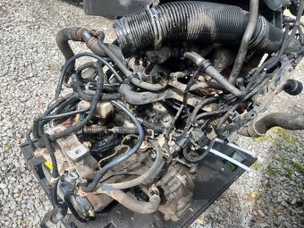Motor 1.9 tdi octavia 66 kw agr - 3