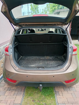 Hyundai ix 20 - 3