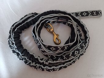 Pružné vodítko Manmat s adaptérem - 3