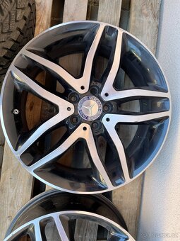 ALU KOLA MERCEDES R18 - 3