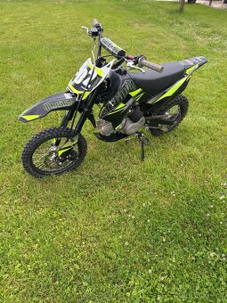 Stomp 125 kros - 3