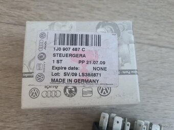 NOVÉ Relé MF volantu Octavia 1, Superb 1 - ORIGINÁL - 3
