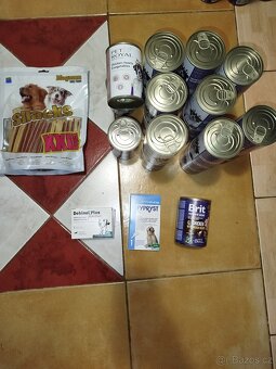 Konzervy, pamlsky a antiparazitika pro psi - 3