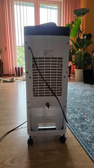 evaporativní ochlazovač vzduchu (tzv. ,swamp cooler") s nád - 3