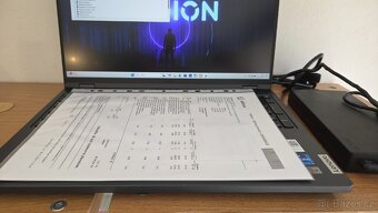 Lenovo Legion Pro 5 16IRX8 černý - 3