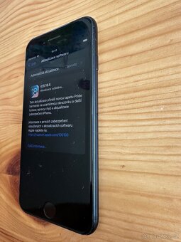 iPhone SE 2020 64GB - 3