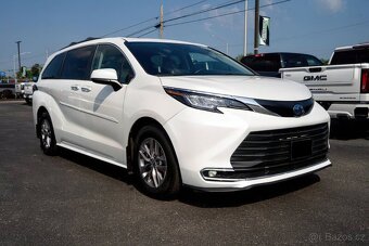 Toyota Sienna XLE 2022 – Gas/Electric Hybrid - 3