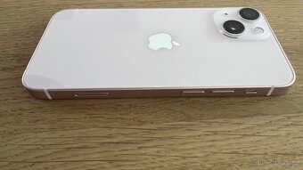 IPhone 13 malý - 3