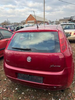Prodám veškeré náhradní díly Fiat Grande Punto 1.2 48kw - 3