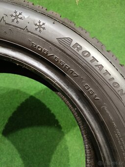 4ks zimni 205/55/17 Dunlop - 3