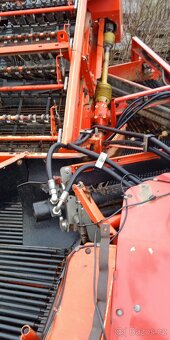 Grimme vyorávač brambor - 3