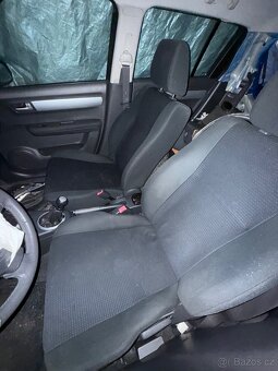Sedačky Suzuki Swift 3 - 3